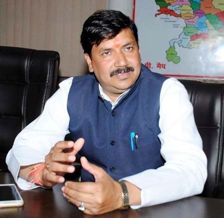 dr-anuj-tyagi