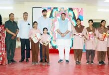 स्कूल चलो अभियान से शिक्षा का महाअभियान शुरू, नामांकन बढ़ाने को निकली जनजागरण रैली