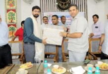 सीडीओ (IAS) अभिनव गोपाल को भावभीनी विदाई, कुमार सौरभ ने संभाली विकास की कमान