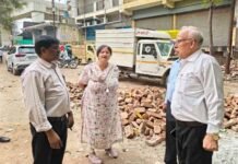 40 करोड़ की नगर निगम भूमि पर कब्जे की साजिश नाकाम, दीवार तोड़कर बनाए रास्तों पर चला प्रशासन का बुलडोजर