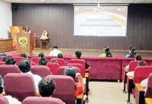 मॉडर्न कॉलेज में ‘दीक्षारम्भ’ से नए विद्यार्थियों की नई शैक्षणिक यात्रा का आगाज