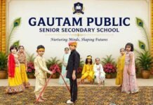 नन्हे कान्हा के रंग में रंगा गौतम पब्लिक स्कूल, कृष्ण-राधा के रूप में सजे बच्चों ने मोहा मन