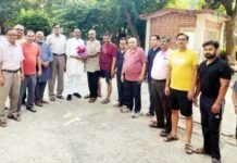 कौशांबी में हाईमास्ट लाइट से जगमगाया क्षेत्र, विकास कार्यों को मिली नई रफ्तार