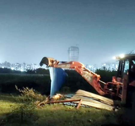 noida-authority-encroachments