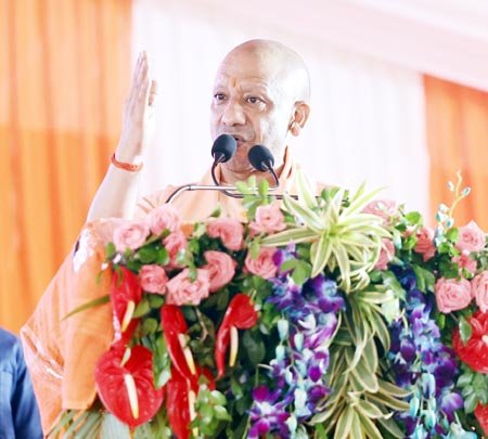 Teachers-Graduates- Conference-CM-Yogi (2)