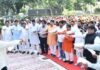 गांधी जयंती पर रघुपति राघव राजा राम… से गूंजा नगर निगम मुख्यालय, महापुरुषों को किया नमन