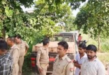 चोरी की शराब से त्योहार ‘रंगीन’ करने की थी तैयारी, गाजियाबाद में आबकारी विभाग ने बिगाड़ा खेल