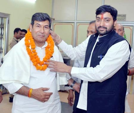 shri-chand-sharma-ashish-gautam